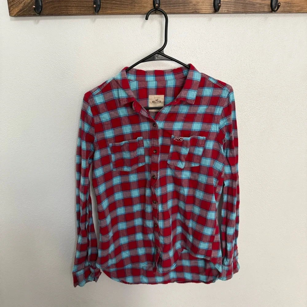 Hollister Plaid Button Down Shirt